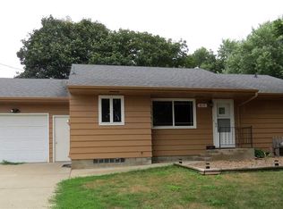 612 N Milwaukee St, Canton, SD 57013