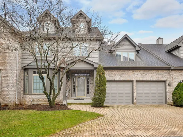 1811 Rizzi Ln #1811, Bartlett, IL 60103