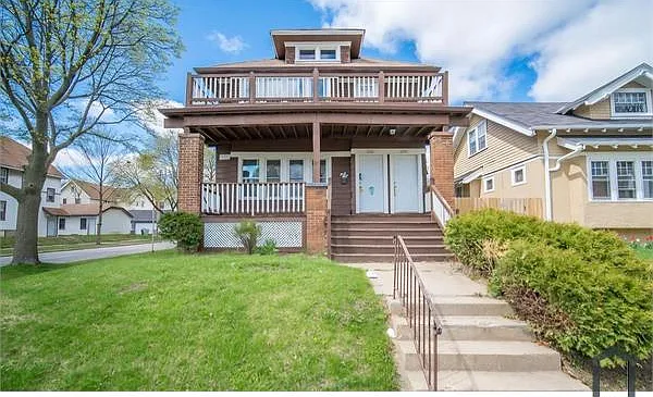 3 bed, 1300 sqft, $1,650 — Photo 2