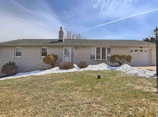 740 Collina Rd, Lewisberry, PA 17339