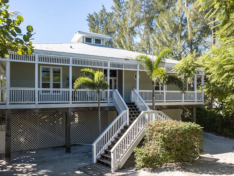 191 Kettle Harbor Dr — Photo 3