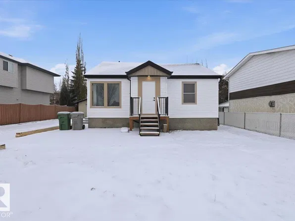 4720 52nd St, Calmar, AB T0C 0V0