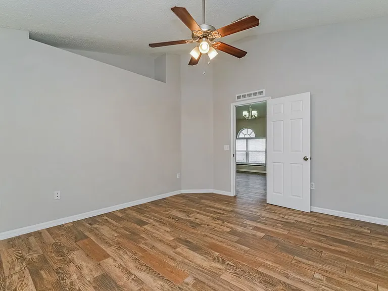 13719 Gentle Woods Ave — Photo 8