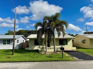 2713 NW 53rd St, Tamarac, FL 33309