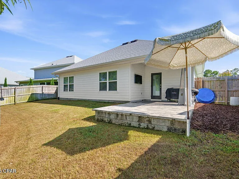 350 Emerald Cove St — Photo 21