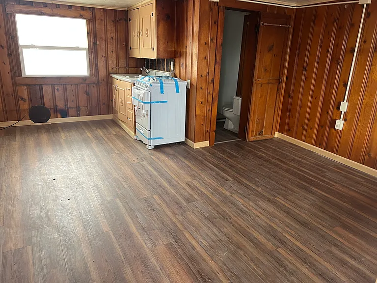 181 N 6th St #6 — Photo 2