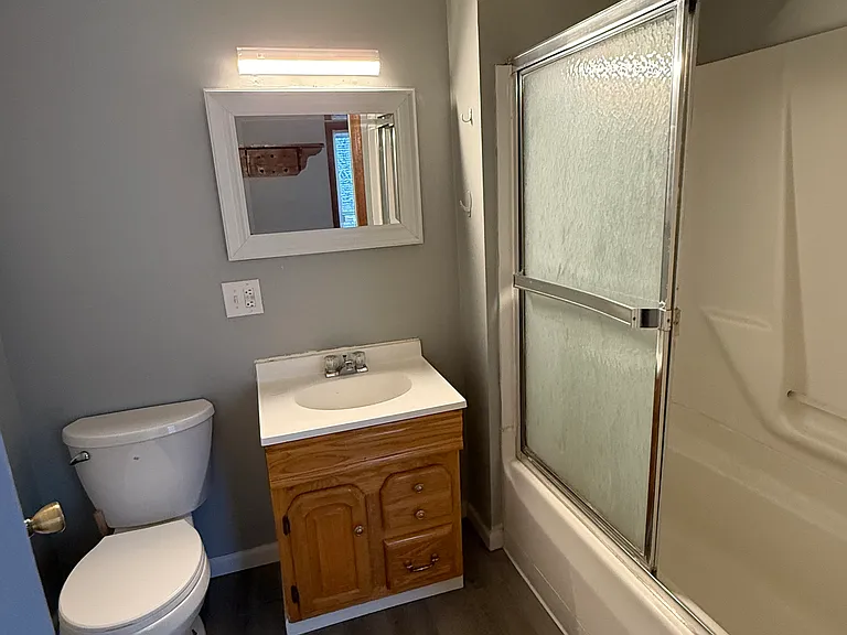 63 Groton Ave — Photo 13
