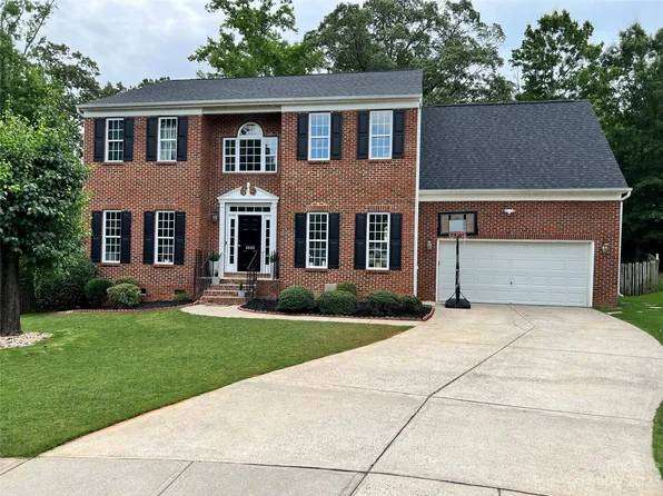 4238 Nathaniel Glen Ct, Matthews, NC 28105