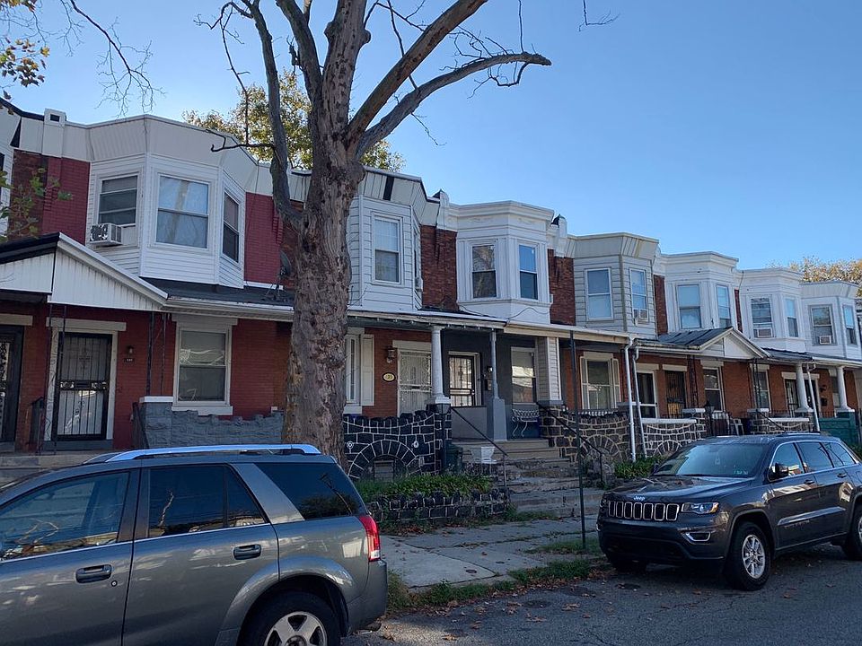1st image of 139 S 61st St