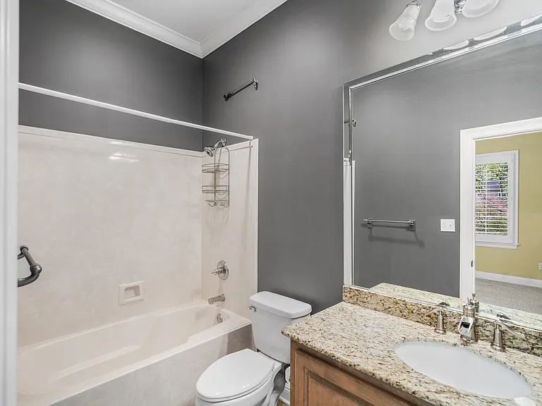 125 Chestnut Rdg — Photo 36