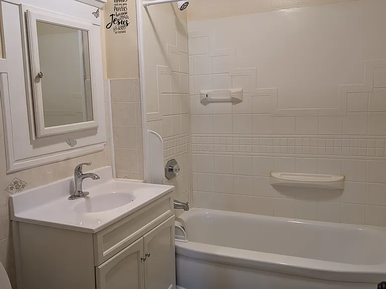 3411 Washington Ave — Photo 9