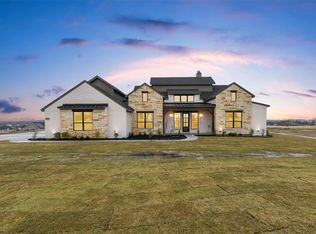 151 Oak Meadow Ln, Weatherford, TX 76085