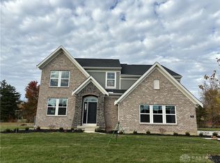 735 Harvest Ln, Washington Township, OH 45458