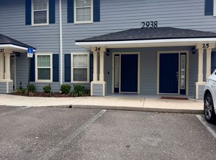 2938 SW 35th Pl APT 26, Gainesville, FL 32608