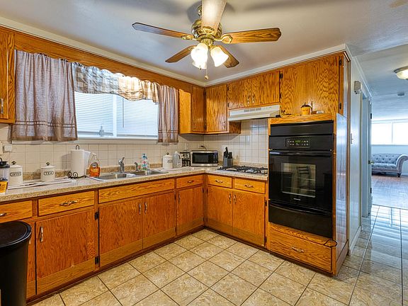 2nd image of 6134 W 79th St Unit G
