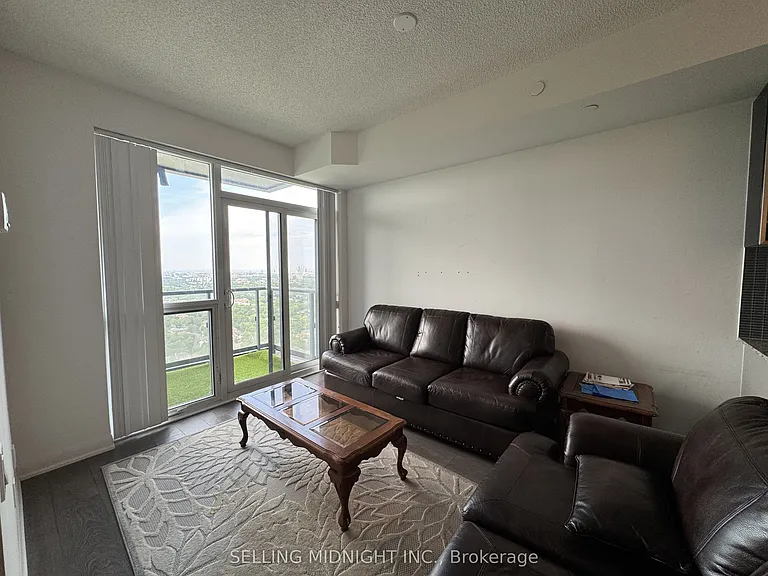 5162 Yonge St #Penthouse 301 — Photo 5