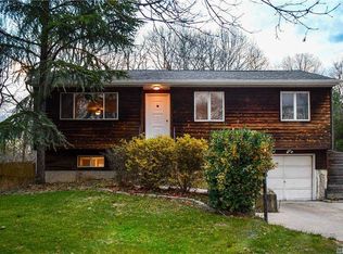 77 Dare Rd, Selden, NY 11784