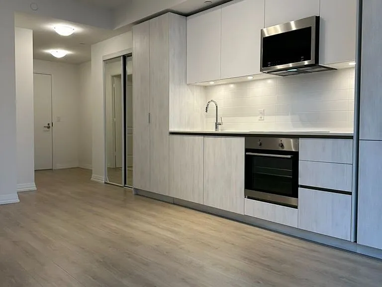 8 Widmer St #2108 — Photo 6