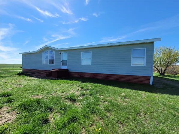 890 8th Rd NE, Power, MT 59468