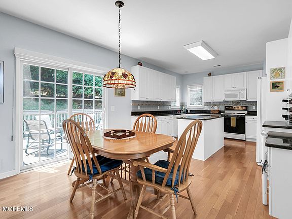 2nd image of 12 Windward Way