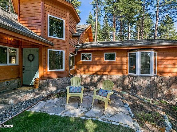 4th image of 293 Cedar Dr