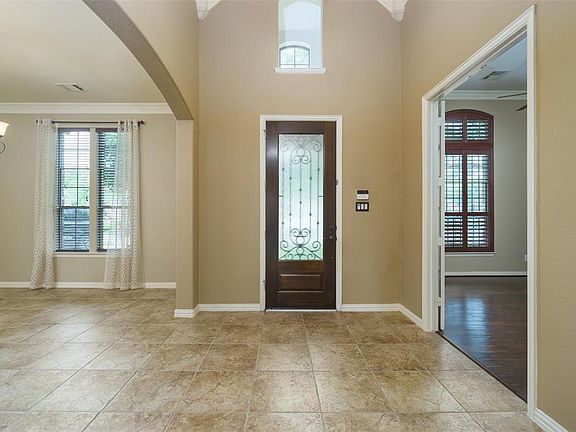 4th image of 2899 Concordia Court