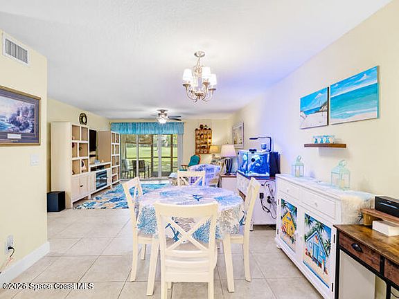 5th image of 2601 Sandtrap Ln #9-A