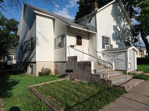 501 Ogden St, Oxford, NE 68967