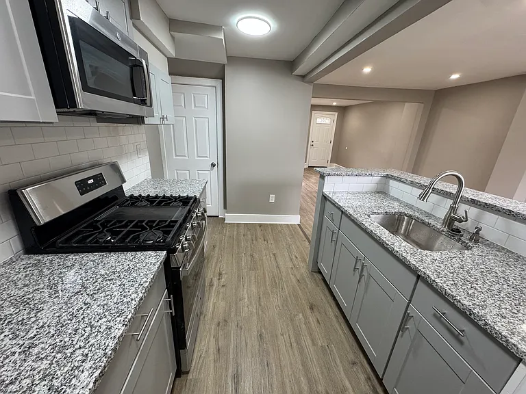 3068 Congress Rd — Photo 3