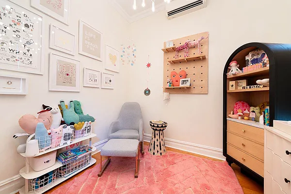 Rented by Engel and Völkers Brownstone Brooklyn | media 17