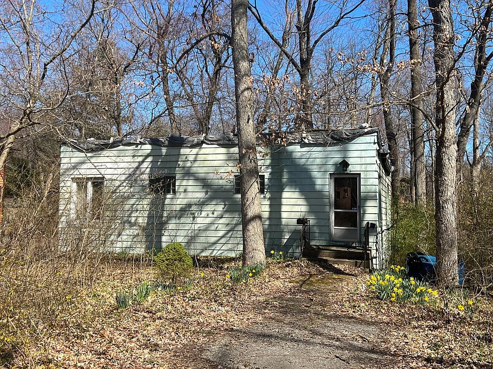 1st image of 4 W Stillwater Ave