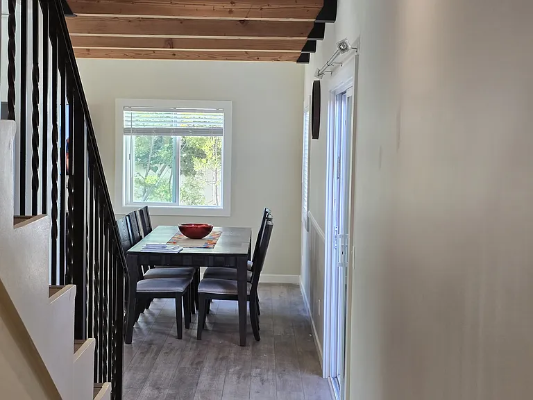 2857 W Carson St — Photo 16