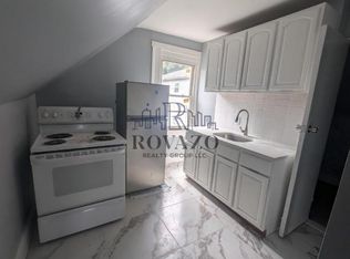 12 Edmonds Pl #2, Newark, NJ 07112