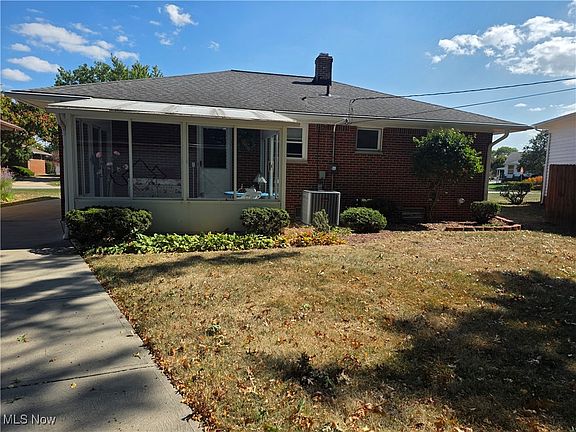4th image of 9756 Memphis Villas Blvd