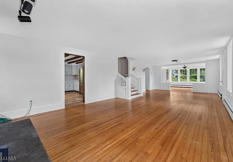 30 Hoffmans Crossing Rd — Photo 11