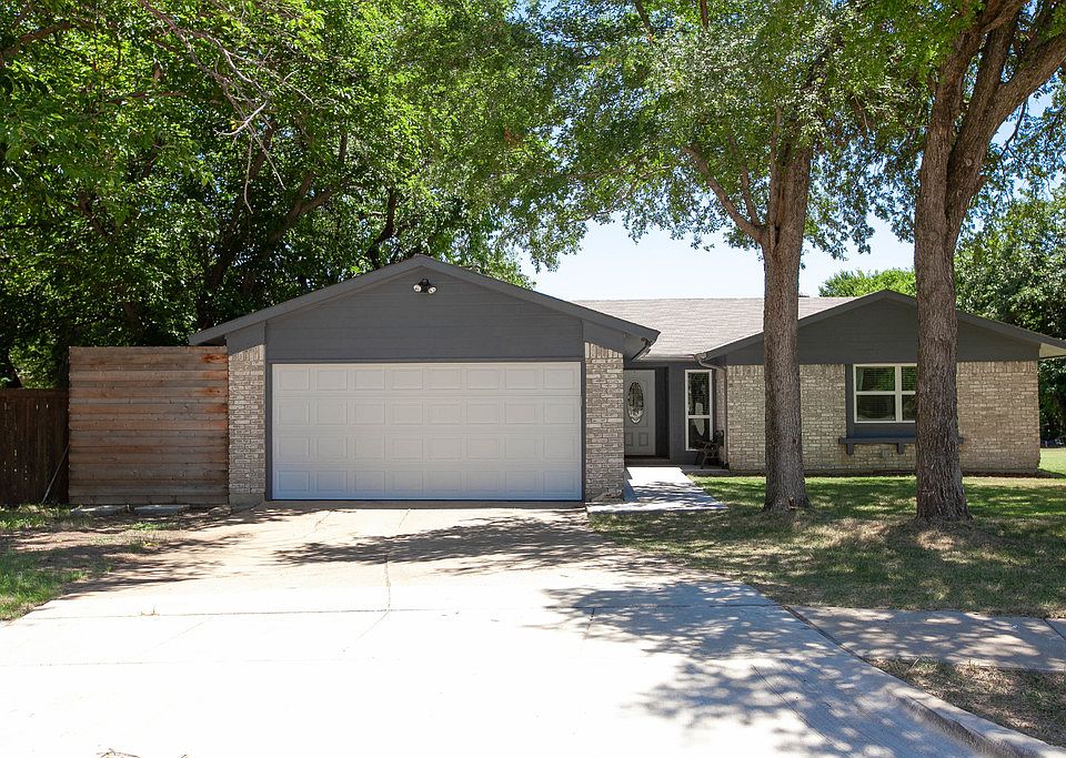 1st image of 126 Willow Brk