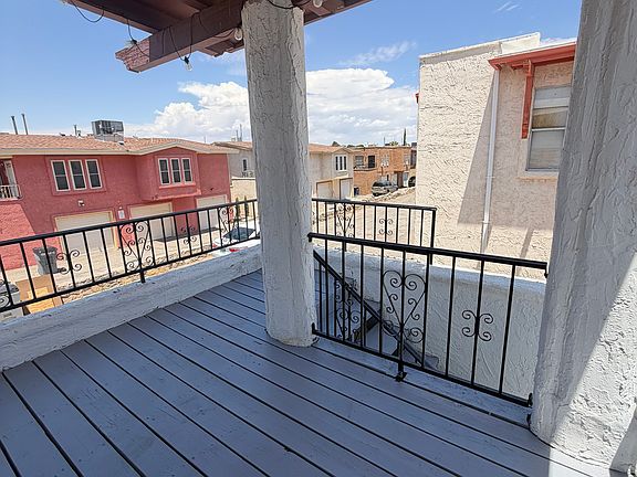 4th image of 10609 Springwood Dr #D