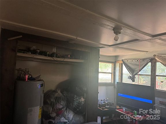 3rd image of 500 Elizabeth Dr