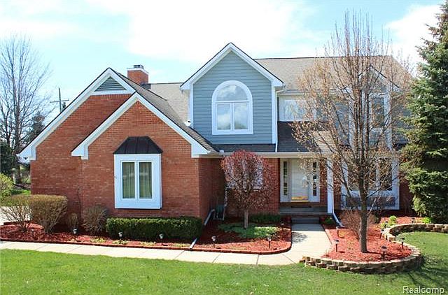 1st image of 7225 Oakmont Dr