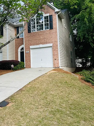 5895 Terremont Cir #1 Photo 1