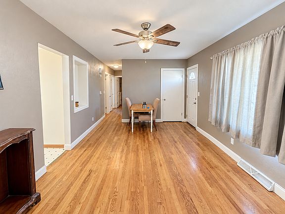 5th image of 1541 Florence Ln