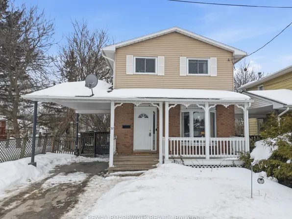 32 Provost St, Perth, ON K7H 3H1