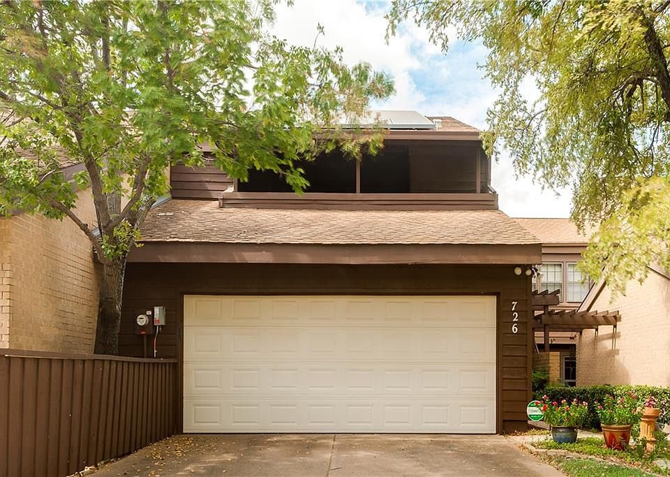 1st image of 726 Oakwood Trl