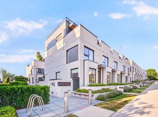 675 W 30th Ave, Vancouver, BC V5Z0G4