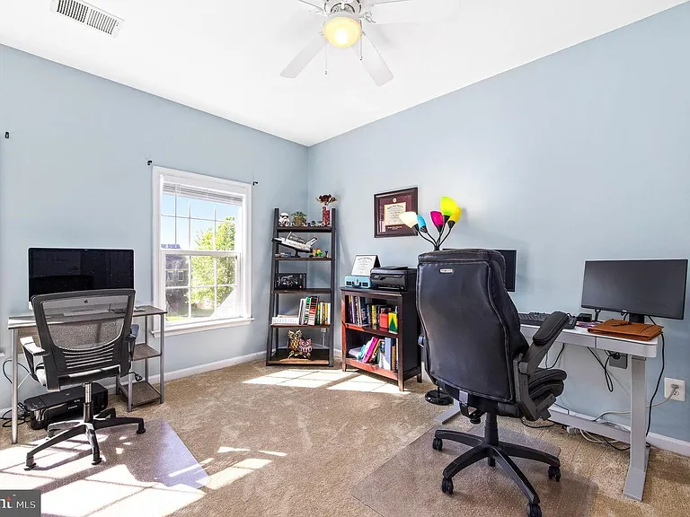 3314 Lady Catherine Cir — Photo 21