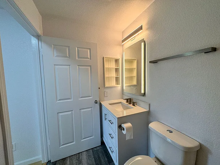 94-510 Lumiaina St #H202 — Photo 12