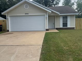 3541 Larch Pl, Springdale, AR 72764
