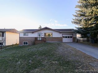 1220 Madison Ave, Cheyenne, WY 82001