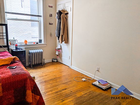 3rd image of 1146-58 W Montana St #2439-206