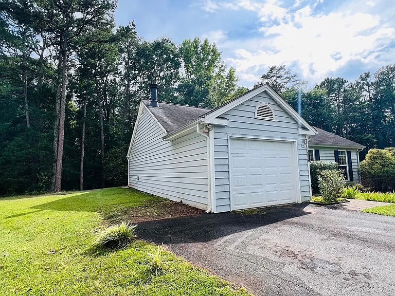 13818 Faversham Ct — Photo 22